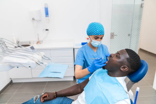 Best Cosmetic Emergency Dentistry in Elmendorf, TX